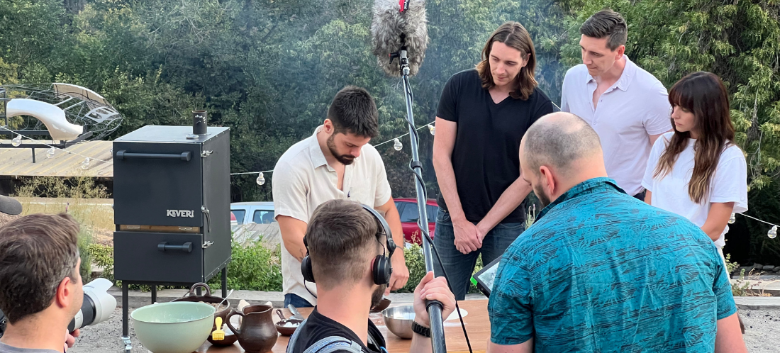 Gemelos Phelps cocinan en Keveri H1